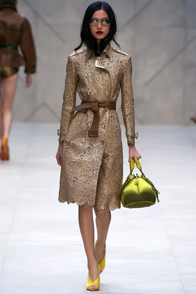 Look 26